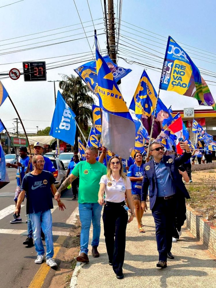 Comércio da Zona Sul de Marília Recebe João Pinheiro em Passeata Marcada por Energia e Gratidão