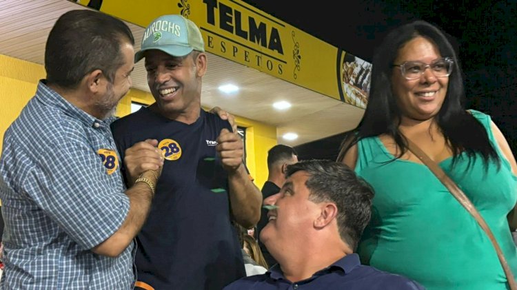 João Pinheiro intensifica visitas e interação com a população na reta final de campanha