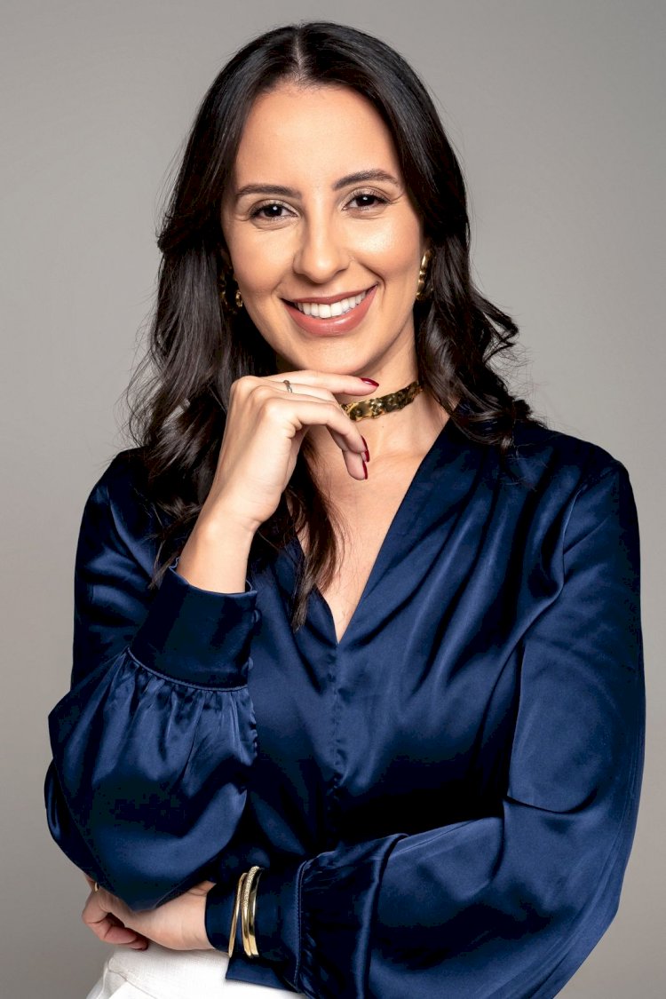 A Tendência da Harmonização Facial em 2025: A Visão da Dra. Ana Flávia Saroa Sobre Naturalidade e Elegância